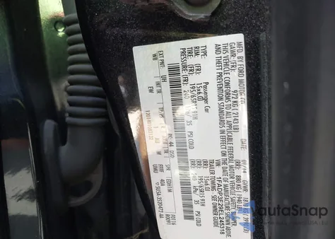 2014 Ford Focus S z USA, uszkodzony, nr VIN 1FADP3E29EL245318